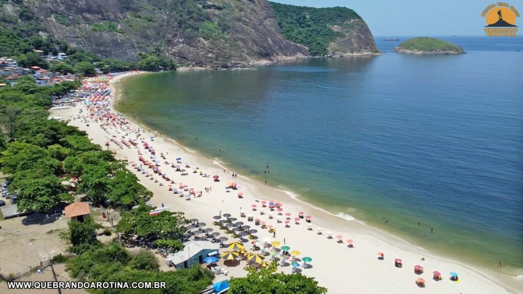 Praia de Itaipu Niteroi